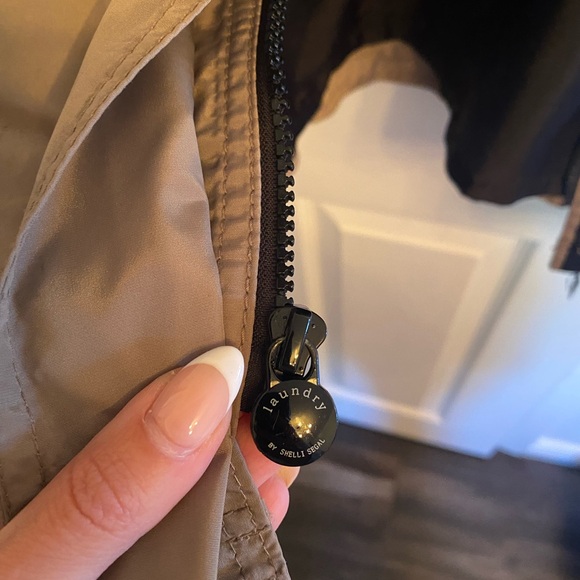 Women’s rain/trench coat - Picture 4 of 7